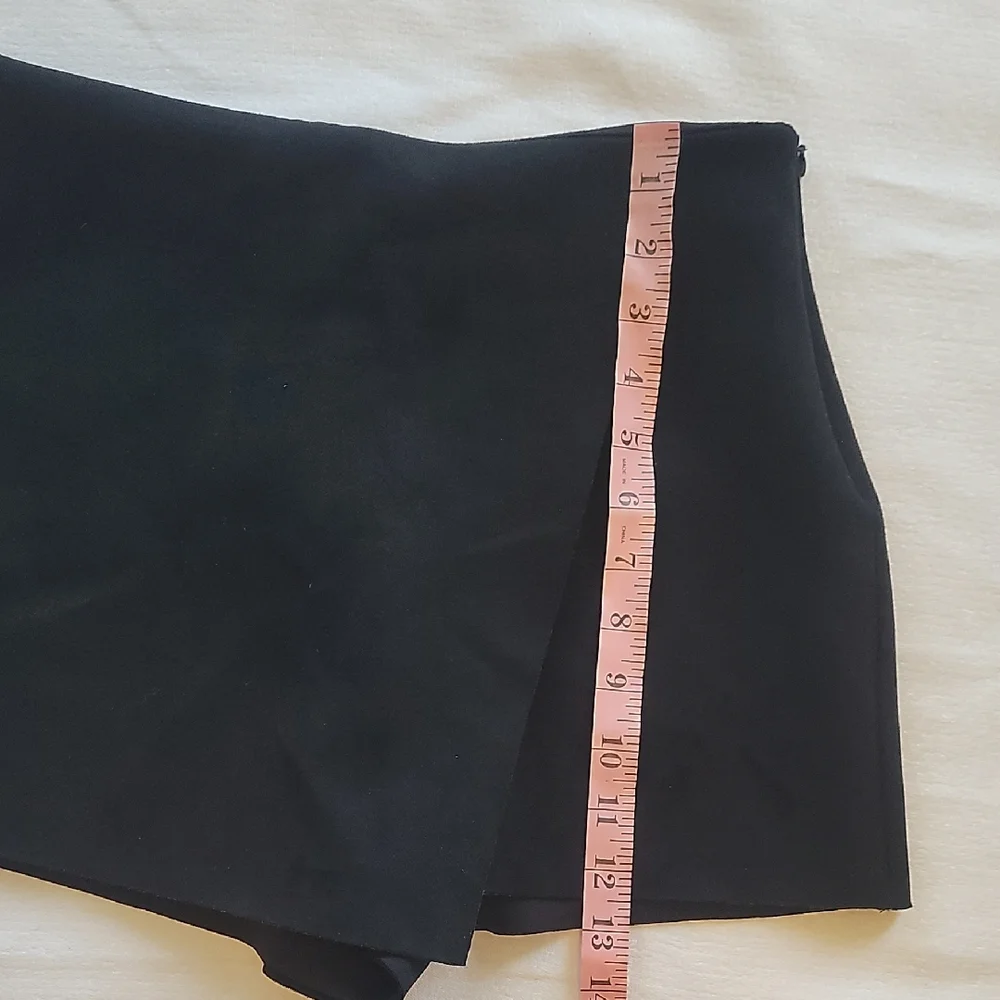 Black Mini Skirt - Picture 3 of 7